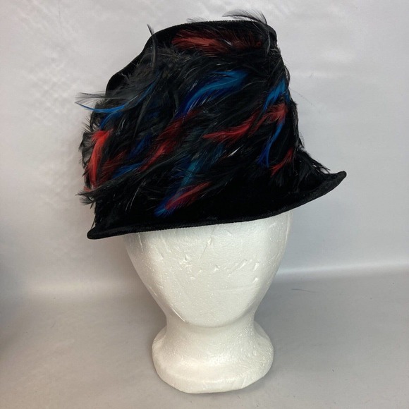 Vintage Accessories - Vintage Womens Peach Basket Black Feathery Hat Union Tag Dressy Fancy Statement